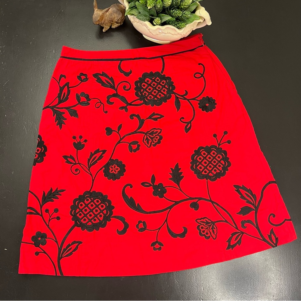 Vintage Scott Taylor Y2K Red Black A Line Floral Embroidered Skirt Sz 10 P As Is